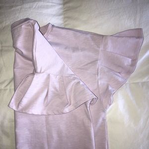 🚫 SOLD. Lilac Ruffled sleeve blouse ✨